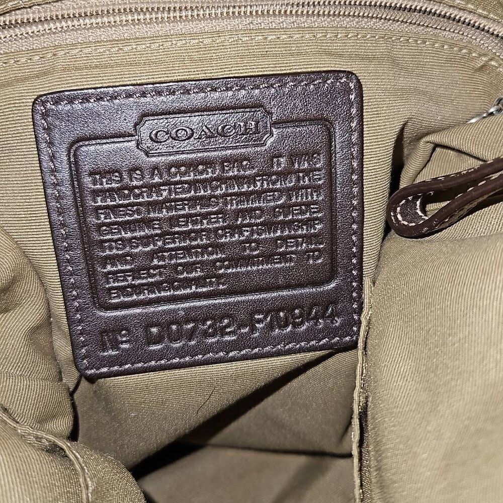 Coach brown and tan purse crossbody bag with adjustable strap - Picture 7 of 9